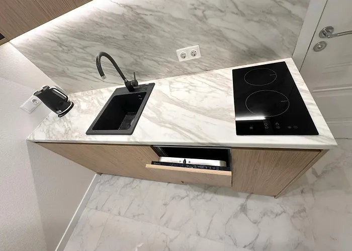 Family Medvalakis Apartman *